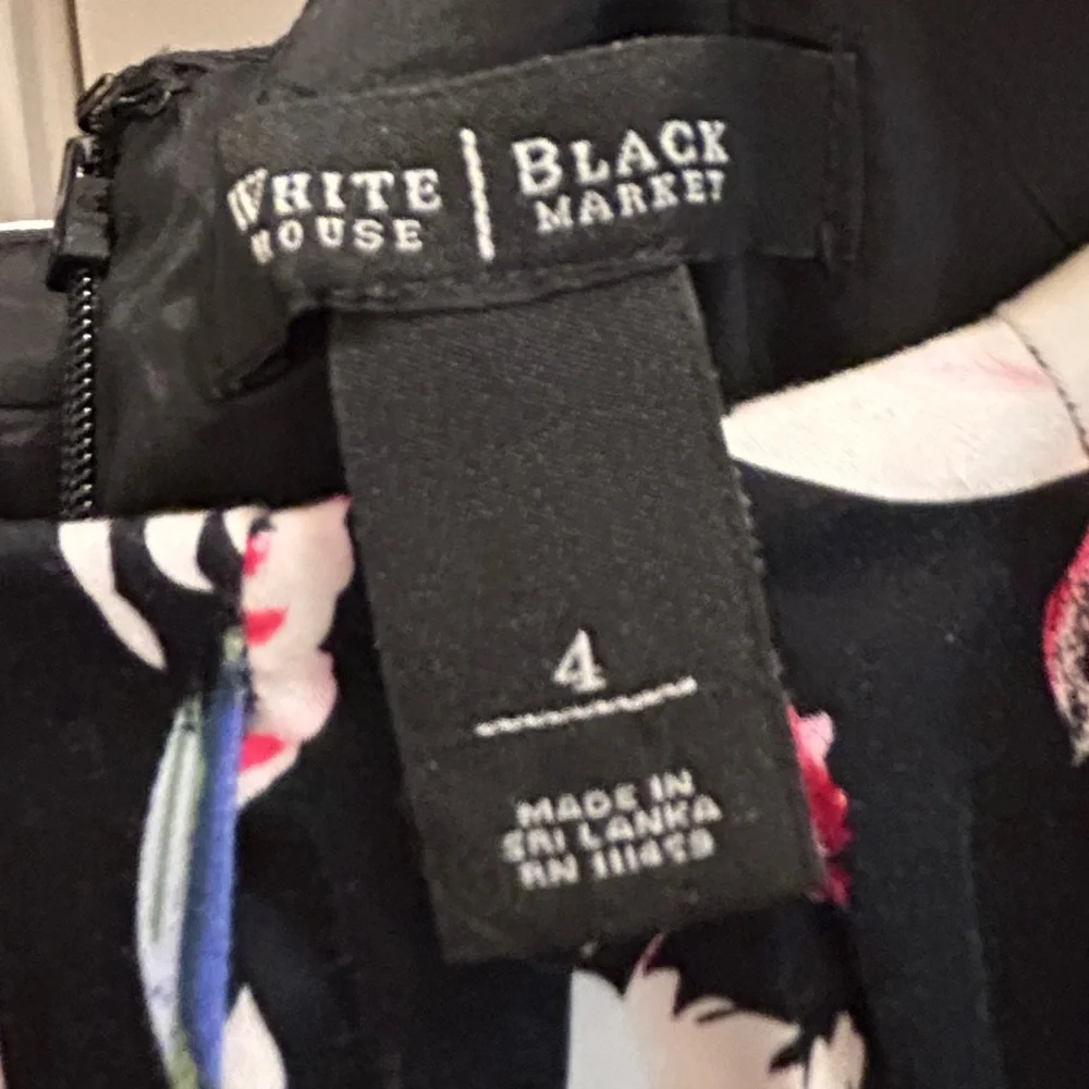 White House Black Market fit flare midi dress Floral Sz 4 Pockets - Picture 4 of 11